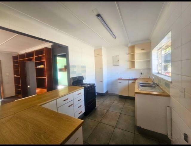 4 BEDROOM HOUSE FOR SALE IN ALLEN GROVE